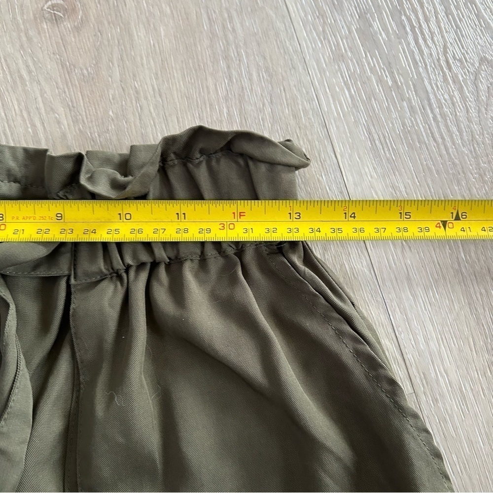 Twik green shorts flowy with tie  100% Lyocell - Picture 8 of 11